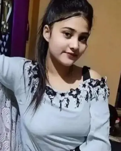 Gonda Escort
